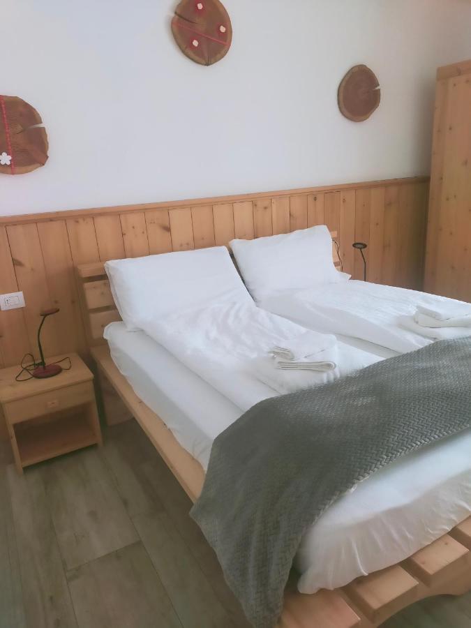 Bed and Breakfast Agritur Maso Flonkeri Bosentino Exterior foto