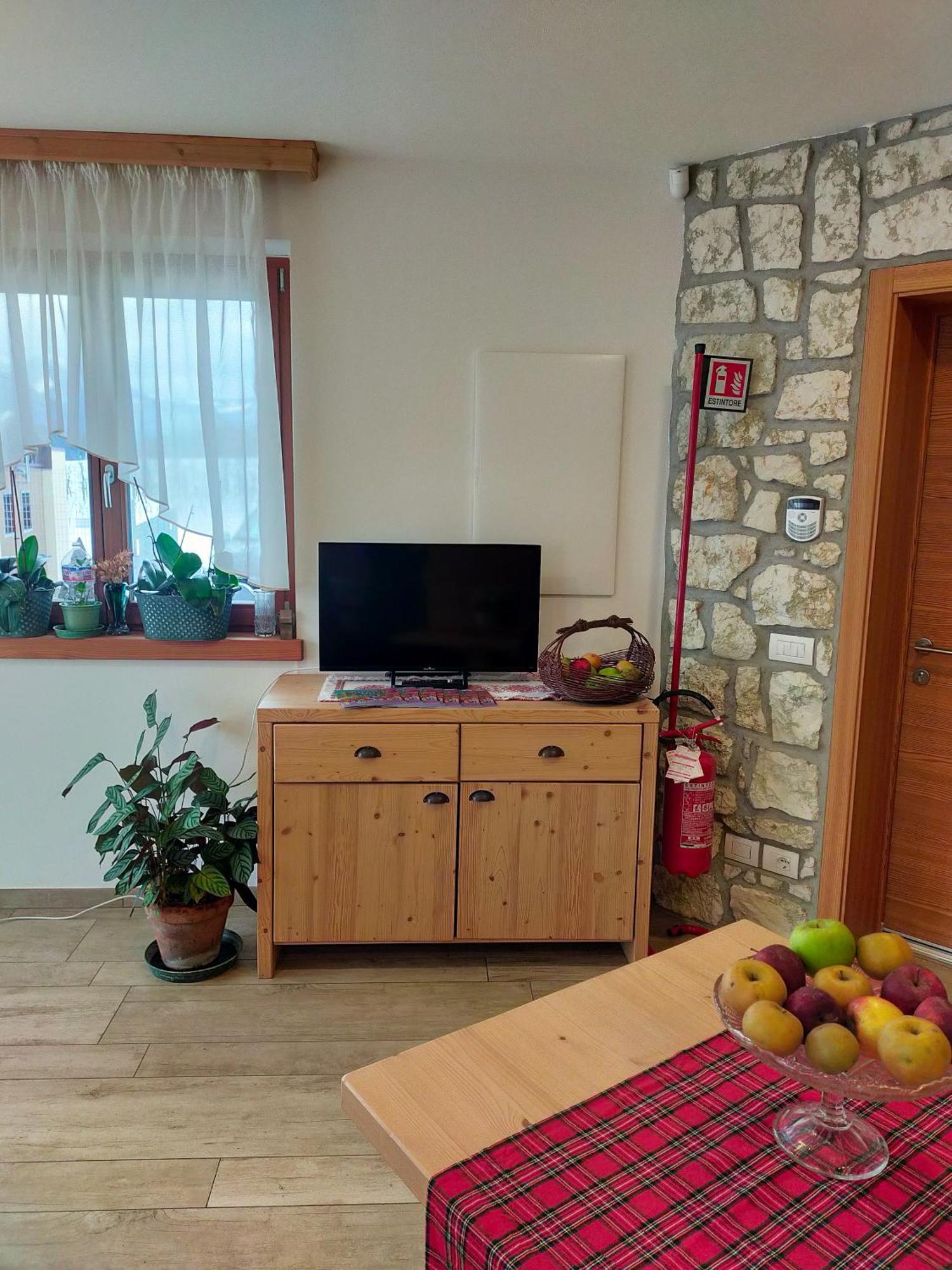 Bed and Breakfast Agritur Maso Flonkeri Bosentino Exterior foto